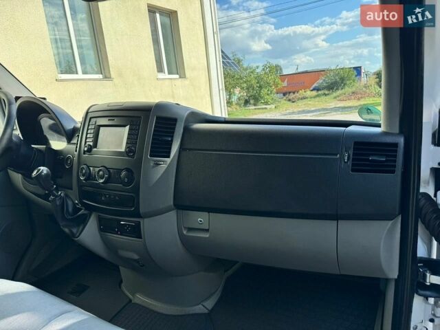 Белый Рено Мастер, объемом двигателя 2.3 л и пробегом 256 тыс. км за 23499 $, фото 23 на Automoto.ua
