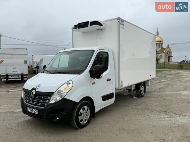 Белый Рено Мастер, объемом двигателя 2.3 л и пробегом 256 тыс. км за 23499 $, фото 2 на Automoto.ua