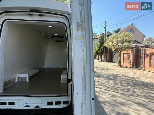 Белый Рено Мастер, объемом двигателя 2.3 л и пробегом 195 тыс. км за 26800 $, фото 27 на Automoto.ua