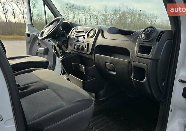 Білий Рено Мастєр, об'ємом двигуна 2.3 л та пробігом 178 тис. км за 19500 $, фото 20 на Automoto.ua