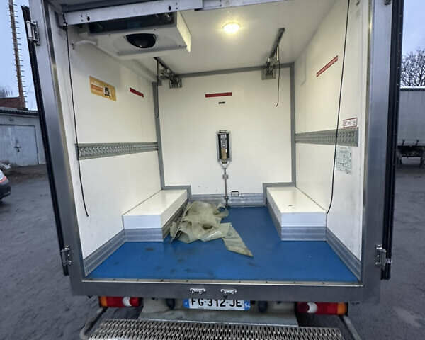 Белый Рено Мастер, объемом двигателя 2.3 л и пробегом 239 тыс. км за 21900 $, фото 15 на Automoto.ua