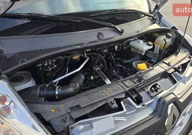 Білий Рено Мастєр, об'ємом двигуна 2.3 л та пробігом 178 тис. км за 19500 $, фото 22 на Automoto.ua