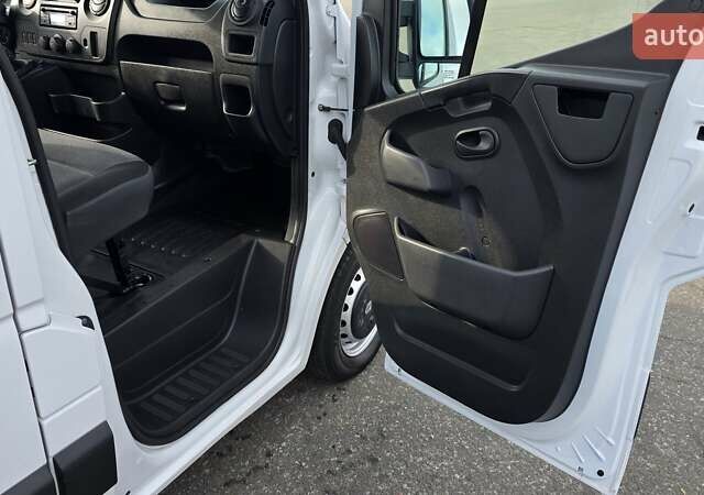 Білий Рено Мастєр, об'ємом двигуна 2.3 л та пробігом 178 тис. км за 19500 $, фото 21 на Automoto.ua