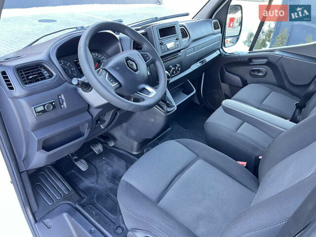 Білий Рено Мастєр, об'ємом двигуна 2.3 л та пробігом 190 тис. км за 22800 $, фото 31 на Automoto.ua