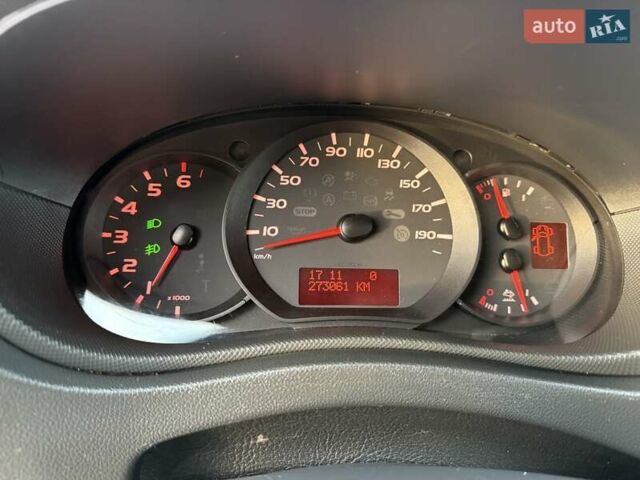 Белый Рено Мастер, объемом двигателя 2.3 л и пробегом 270 тыс. км за 23600 $, фото 35 на Automoto.ua