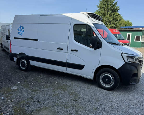 Белый Рено Мастер, объемом двигателя 0 л и пробегом 209 тыс. км за 21500 $, фото 4 на Automoto.ua