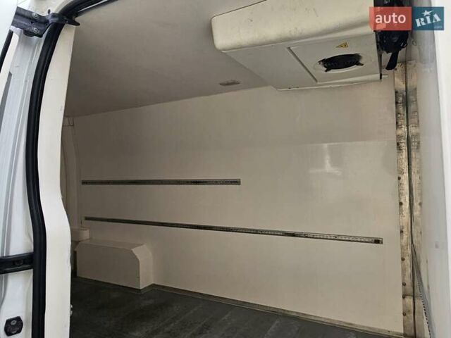 Білий Рено Мастєр, об'ємом двигуна 0 л та пробігом 167 тис. км за 22200 $, фото 13 на Automoto.ua