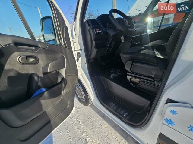 Білий Рено Мастєр, об'ємом двигуна 2.3 л та пробігом 189 тис. км за 22200 $, фото 30 на Automoto.ua