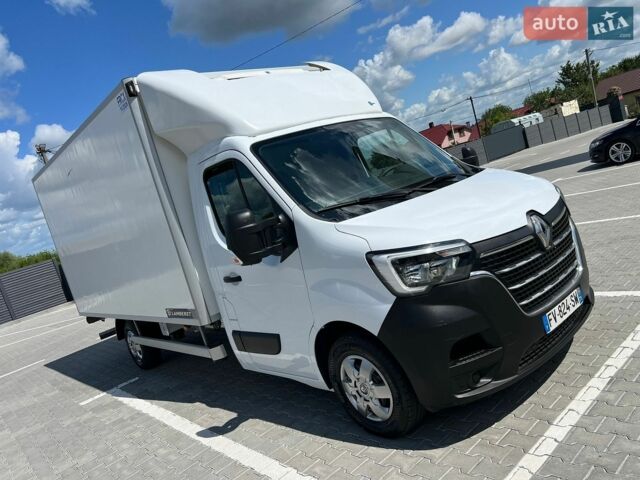 Белый Рено Мастер, объемом двигателя 2.3 л и пробегом 284 тыс. км за 26800 $, фото 12 на Automoto.ua