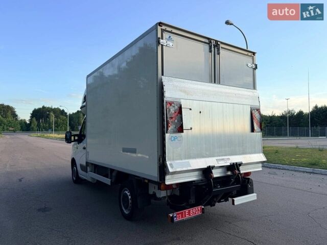Белый Рено Мастер, объемом двигателя 2.3 л и пробегом 287 тыс. км за 26500 $, фото 14 на Automoto.ua