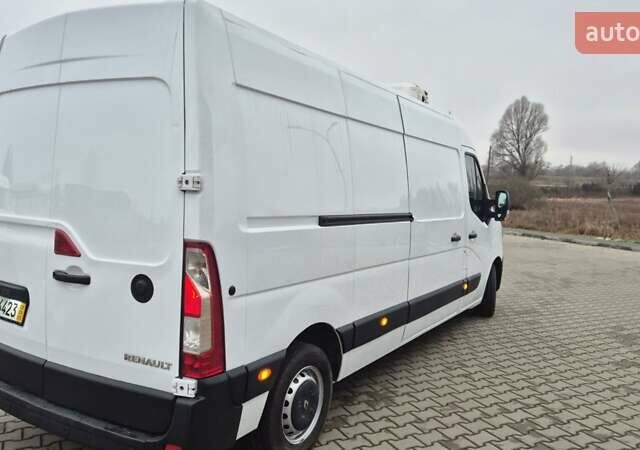 Белый Рено Мастер, объемом двигателя 2.3 л и пробегом 168 тыс. км за 22100 $, фото 3 на Automoto.ua