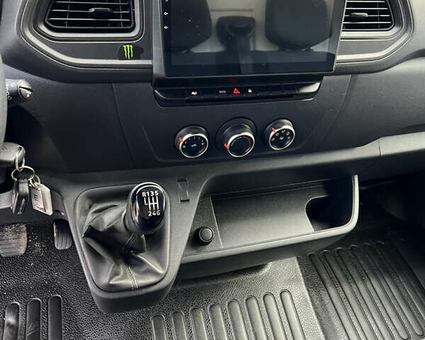 Рено Мастер 2020 в Ровно на Automoto.ua Белый Рено Мастер, объемом двигателя 0 л и пробегом 208 тыс. км за 21500 $, фото 8 на Automoto.ua