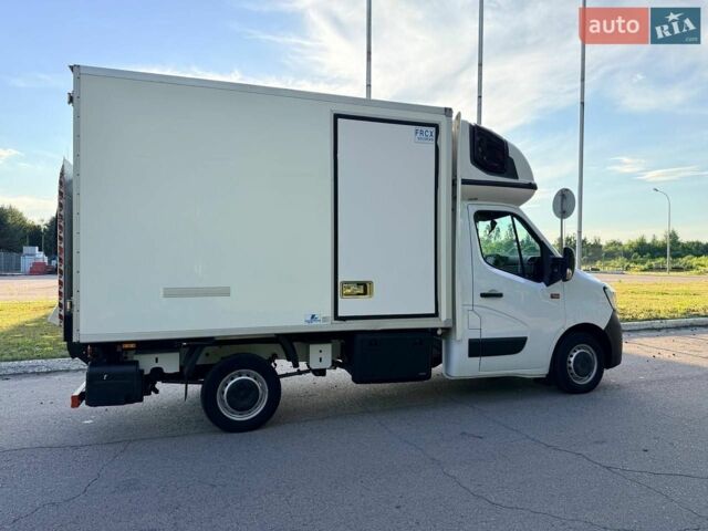 Белый Рено Мастер, объемом двигателя 2.3 л и пробегом 287 тыс. км за 26500 $, фото 33 на Automoto.ua