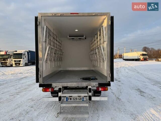 Белый Рено Мастер, объемом двигателя 2.3 л и пробегом 270 тыс. км за 23600 $, фото 18 на Automoto.ua