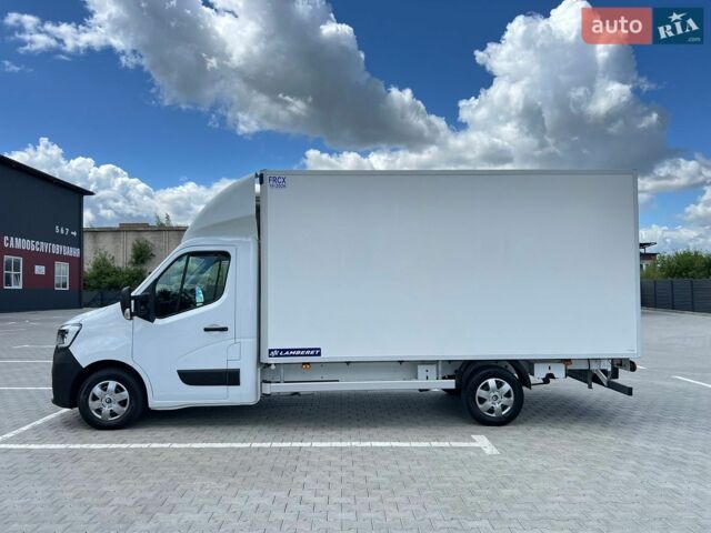 Белый Рено Мастер, объемом двигателя 2.3 л и пробегом 284 тыс. км за 26800 $, фото 60 на Automoto.ua