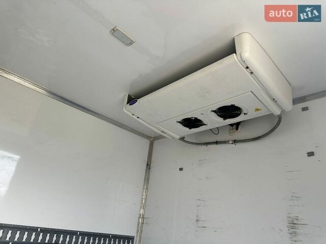 Белый Рено Мастер, объемом двигателя 2.3 л и пробегом 320 тыс. км за 29999 $, фото 8 на Automoto.ua