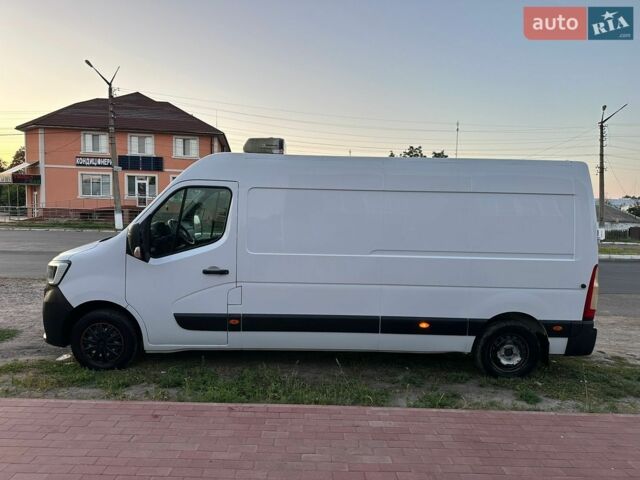 Белый Рено Мастер, объемом двигателя 2.3 л и пробегом 155 тыс. км за 21800 $, фото 2 на Automoto.ua