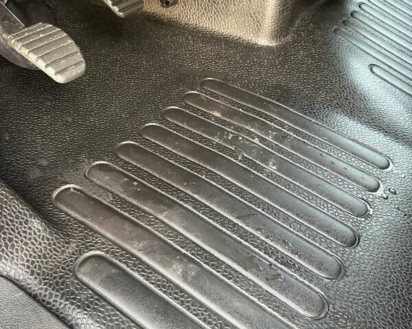 Белый Рено Мастер, объемом двигателя 2.3 л и пробегом 270 тыс. км за 23600 $, фото 33 на Automoto.ua