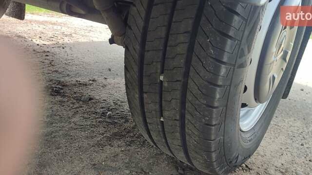 Білий Рено Мастєр, об'ємом двигуна 0 л та пробігом 146 тис. км за 28300 $, фото 14 на Automoto.ua