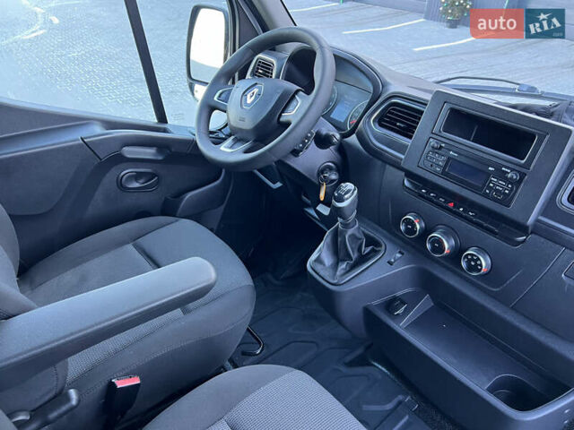 Білий Рено Мастєр, об'ємом двигуна 2.3 л та пробігом 190 тис. км за 22800 $, фото 37 на Automoto.ua