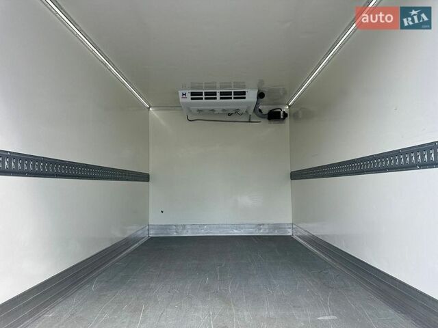 Белый Рено Мастер, объемом двигателя 2.3 л и пробегом 226 тыс. км за 26900 $, фото 22 на Automoto.ua