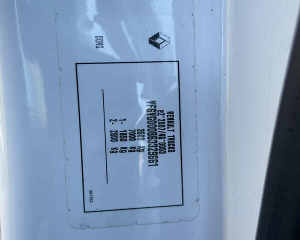 Белый Рено Мастер, объемом двигателя 2.3 л и пробегом 253 тыс. км за 26400 $, фото 41 на Automoto.ua