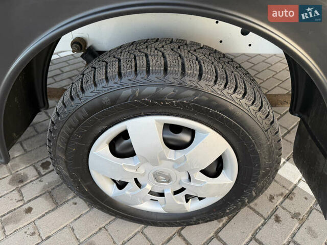 Білий Рено Мастєр, об'ємом двигуна 0 л та пробігом 238 тис. км за 25500 $, фото 25 на Automoto.ua