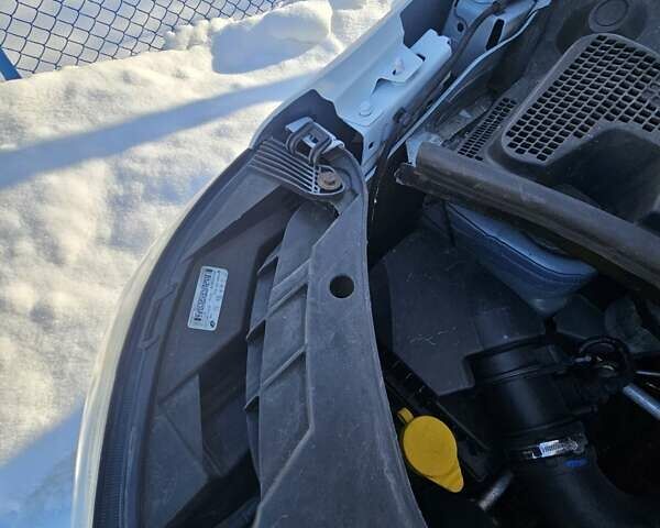 Білий Рено Мастєр, об'ємом двигуна 2.3 л та пробігом 189 тис. км за 22200 $, фото 20 на Automoto.ua