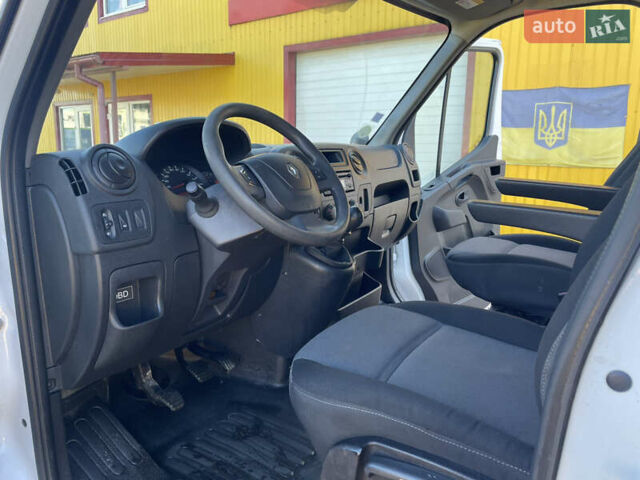 Белый Рено Мастер, объемом двигателя 2.3 л и пробегом 253 тыс. км за 26400 $, фото 32 на Automoto.ua