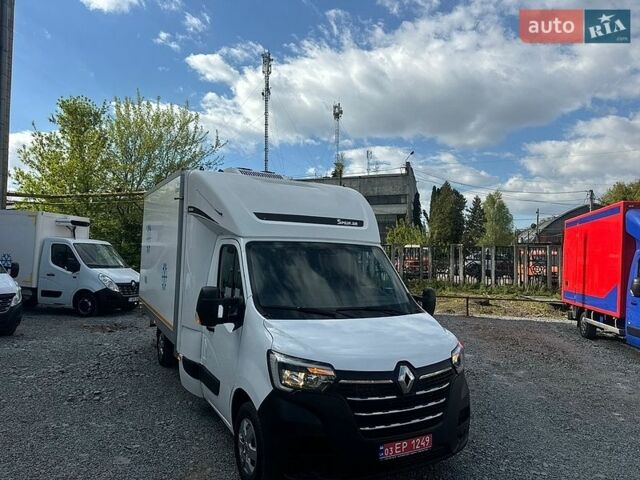 Белый Рено Мастер, объемом двигателя 2.3 л и пробегом 226 тыс. км за 26900 $, фото 2 на Automoto.ua