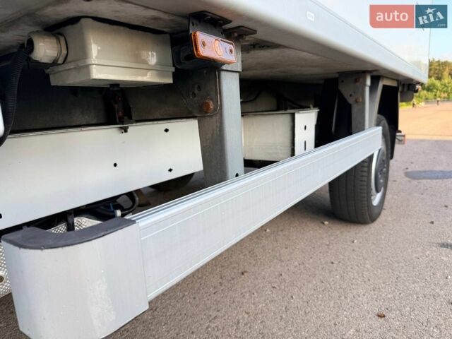 Белый Рено Мастер, объемом двигателя 2.3 л и пробегом 287 тыс. км за 26500 $, фото 60 на Automoto.ua