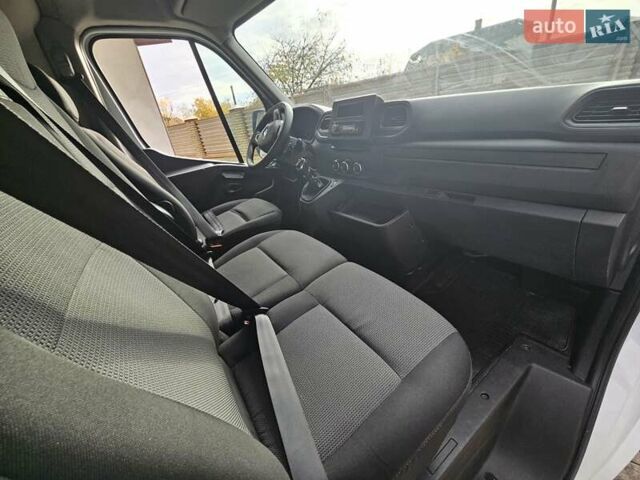 Білий Рено Мастєр, об'ємом двигуна 0 л та пробігом 167 тис. км за 22200 $, фото 9 на Automoto.ua