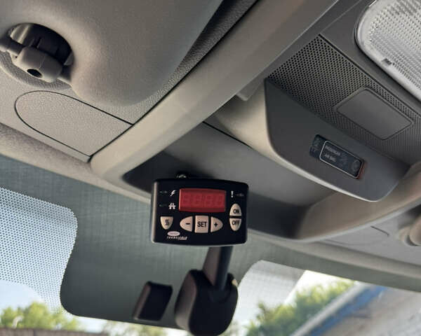 Белый Рено Мастер, объемом двигателя 0 л и пробегом 209 тыс. км за 21500 $, фото 13 на Automoto.ua