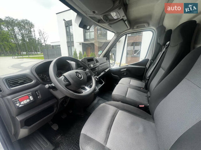 Белый Рено Мастер, объемом двигателя 2.3 л и пробегом 210 тыс. км за 23200 $, фото 42 на Automoto.ua