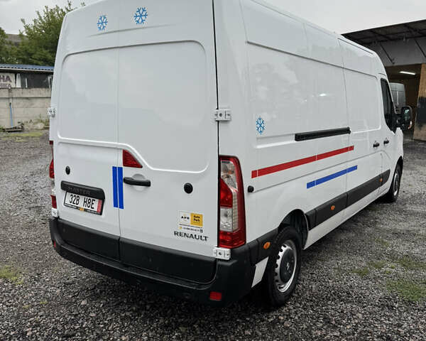 Білий Рено Мастєр, об'ємом двигуна 0 л та пробігом 219 тис. км за 23700 $, фото 5 на Automoto.ua