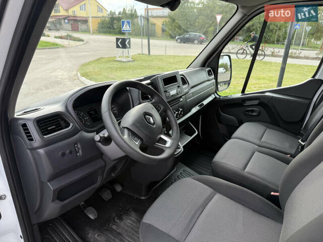 Белый Рено Мастер, объемом двигателя 2.3 л и пробегом 276 тыс. км за 22900 $, фото 11 на Automoto.ua