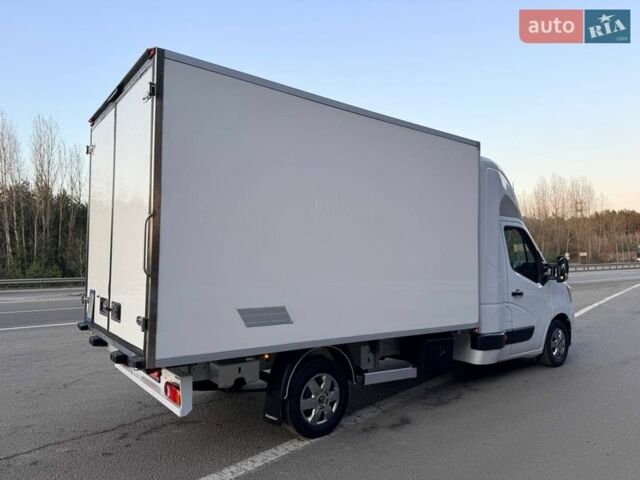 Білий Рено Мастєр, об'ємом двигуна 2.3 л та пробігом 324 тис. км за 26999 $, фото 6 на Automoto.ua