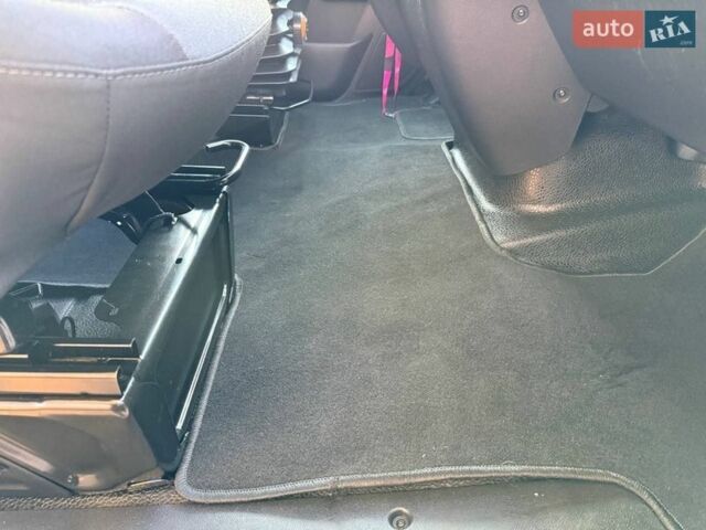 Білий Рено Мастєр, об'ємом двигуна 2.3 л та пробігом 324 тис. км за 26999 $, фото 111 на Automoto.ua