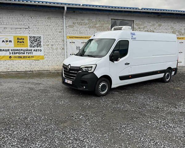 Белый Рено Мастер, объемом двигателя 0 л и пробегом 171 тыс. км за 23800 $, фото 1 на Automoto.ua