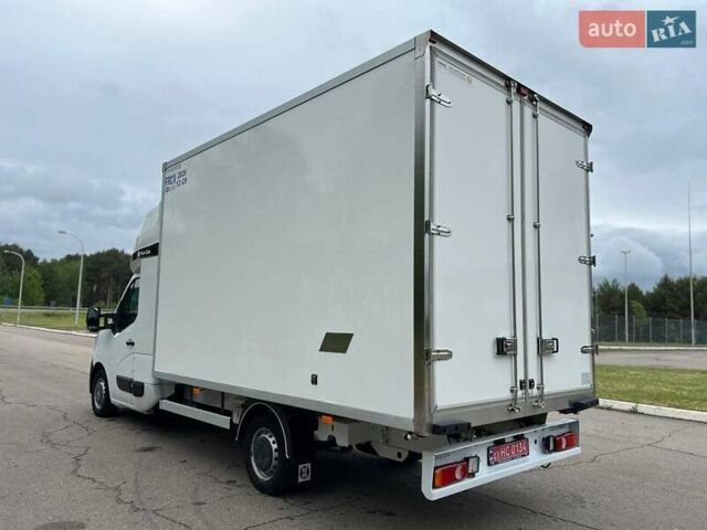 Белый Рено Мастер, объемом двигателя 2.3 л и пробегом 330 тыс. км за 26999 $, фото 14 на Automoto.ua