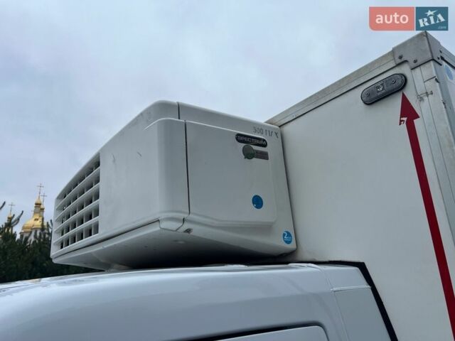 Белый Рено Мастер, объемом двигателя 2.3 л и пробегом 215 тыс. км за 19900 $, фото 12 на Automoto.ua