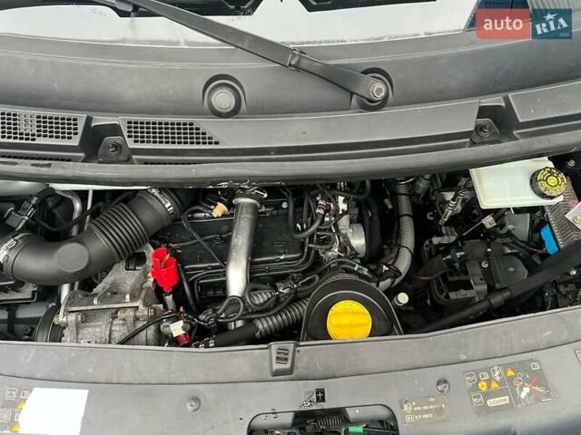 Белый Рено Мастер, объемом двигателя 2.3 л и пробегом 215 тыс. км за 19900 $, фото 28 на Automoto.ua