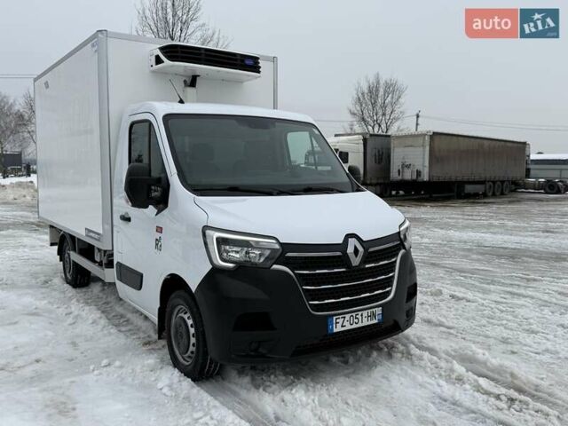 Белый Рено Мастер, объемом двигателя 2.3 л и пробегом 280 тыс. км за 27700 $, фото 3 на Automoto.ua