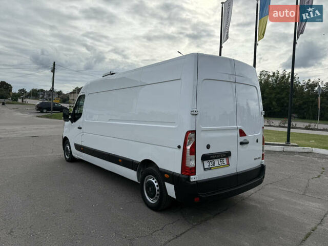 Белый Рено Мастер, объемом двигателя 2.3 л и пробегом 276 тыс. км за 22900 $, фото 6 на Automoto.ua