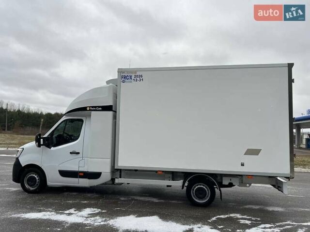 Белый Рено Мастер, объемом двигателя 2.3 л и пробегом 317 тыс. км за 25999 $, фото 19 на Automoto.ua