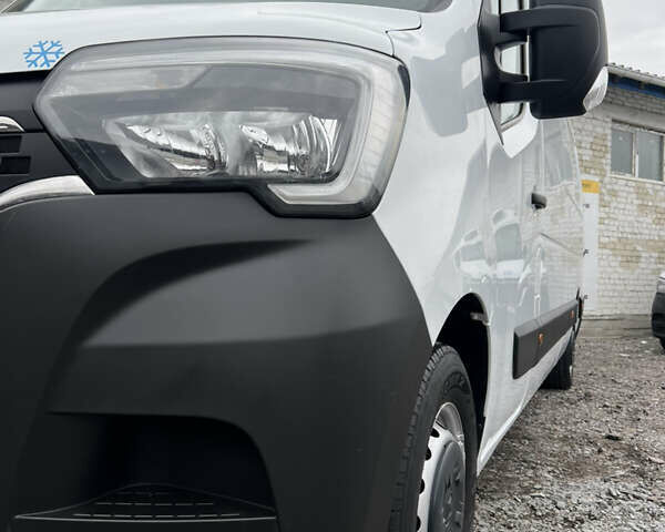 Білий Рено Мастєр, об'ємом двигуна 0 л та пробігом 154 тис. км за 23700 $, фото 3 на Automoto.ua