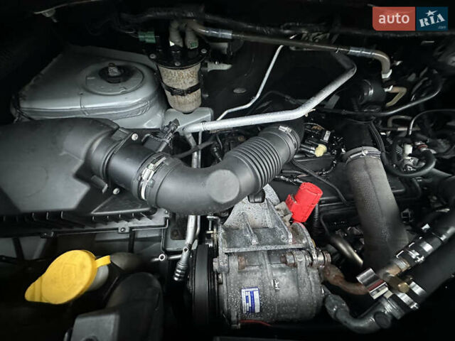 Білий Рено Мастєр, об'ємом двигуна 2.3 л та пробігом 194 тис. км за 22399 $, фото 20 на Automoto.ua