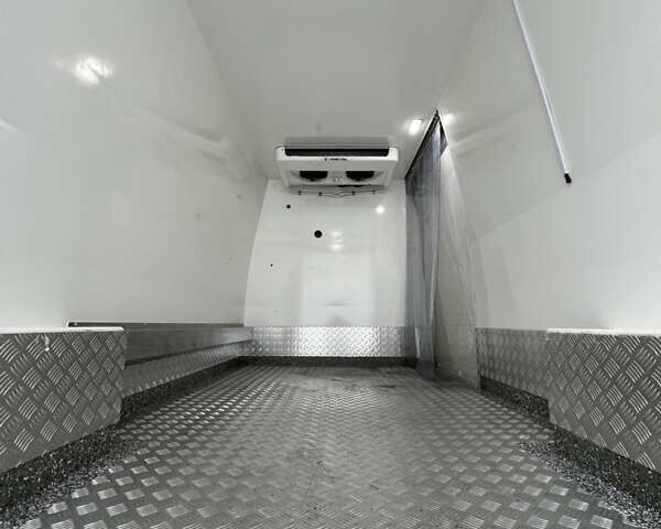 Белый Рено Мастер, объемом двигателя 0 л и пробегом 206 тыс. км за 23600 $, фото 6 на Automoto.ua