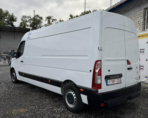 Белый Рено Мастер, объемом двигателя 0 л и пробегом 171 тыс. км за 23800 $, фото 6 на Automoto.ua