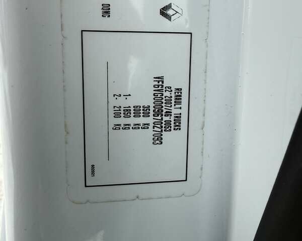 Белый Рено Мастер, объемом двигателя 2.3 л и пробегом 280 тыс. км за 27700 $, фото 47 на Automoto.ua